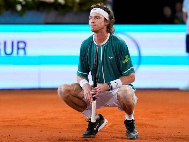 位富有经验 位富有经验