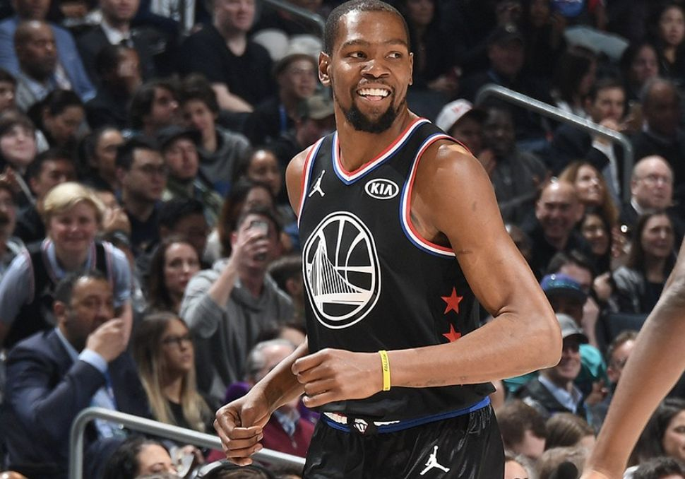 同时也是他 同时也是他