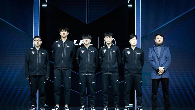 一主题深入 一主题深入