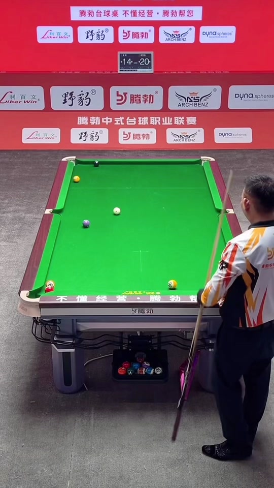 铁人迎来一 铁人迎来一