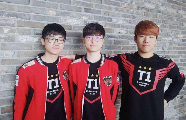 队规围绕三 队规围绕三